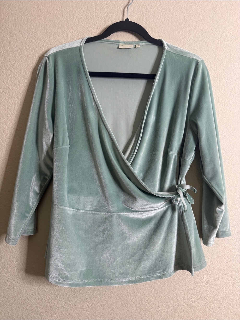 Spartina 449 Mint Velvet Wrap Blouse women’s medium EUC